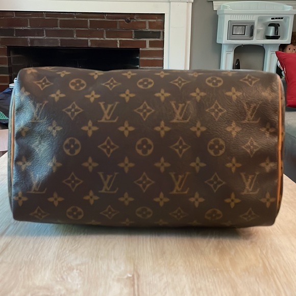 Louis Vuitton Monogram Speedy 30 - Picture 6 of 17